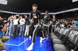 NBA中国賽(sài)｜篮网險(xiǎn)胜太阳曾凡博作壁上观