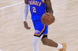 谢伊-吉尔杰斯-亞(yà)历山大受(shòu)伤不(bù)影(yǐng)响历史纪录挑战