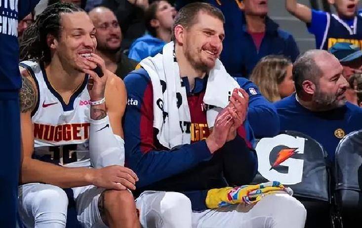 多队表现大不同！雷霆活塞崛起，快船垫底，赛程半程格局渐明