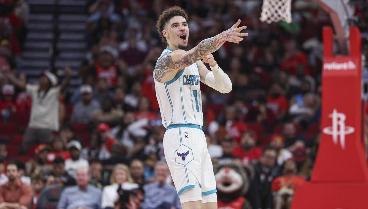 NBA交易地震！7位全明星等待被出售，当家球星、MVP不再是非卖品