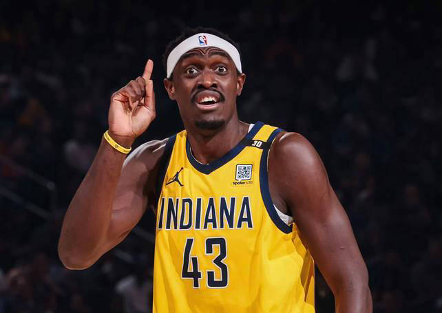 格林指责西亚卡姆假摔引发争议