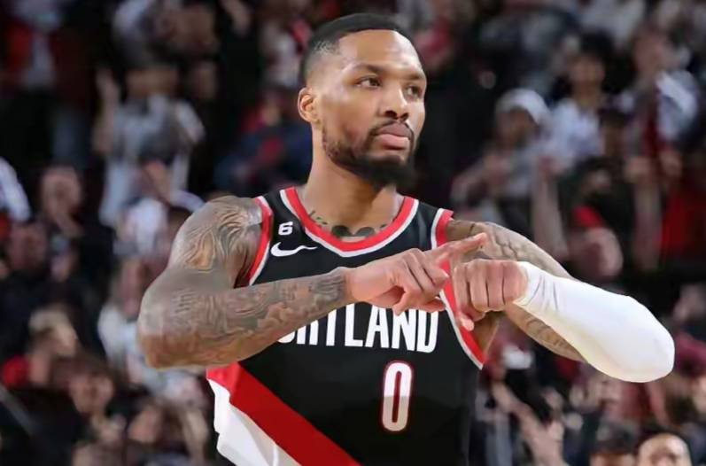 利拉德入选75大巨星合理吗？